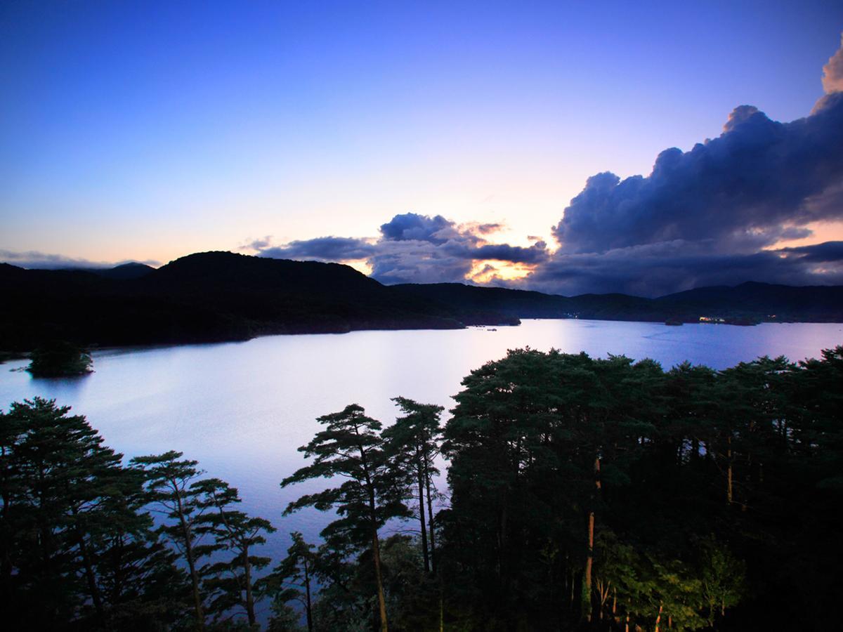 Urabandai Lake Resort Goshiki No Mori Kitashiobara Zewnętrze zdjęcie